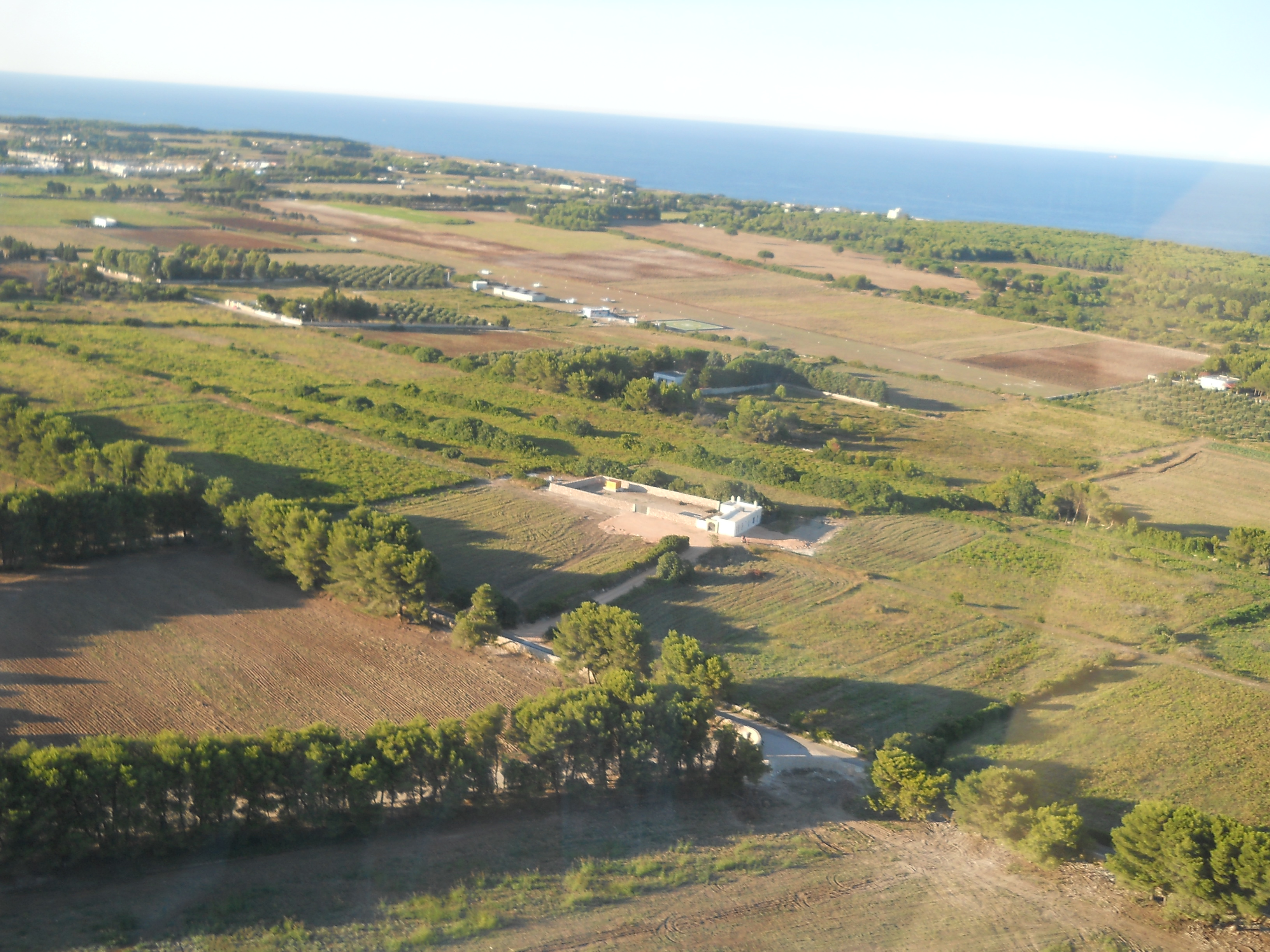https://www.baialupo.com/gallery/2010-07-puglia/2010-07-29-185142.NIKON-COOLPIX L21.jpg